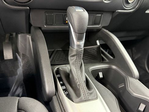 Used 2022 Nissan Frontier S w/ Technology Package image 24