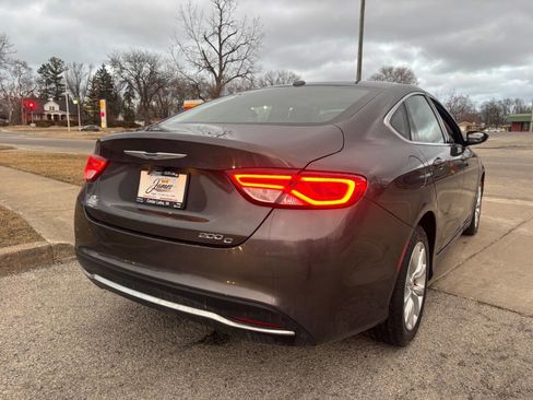 Used 2015 Chrysler 200 C image 11