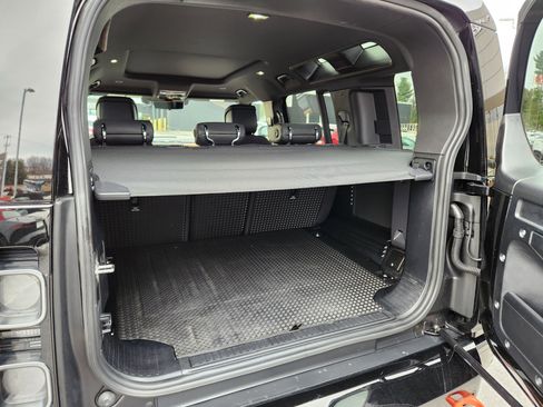 Certified 2024 Land Rover Defender 110 X image 8