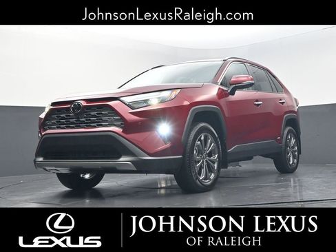 Used 2025 Toyota RAV4 Limited w/ Advanced Technology Package image 18