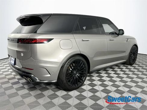 Used 2024 Land Rover Range Rover Sport AWD/4WD image 7