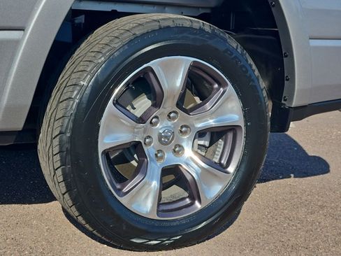 Used 2019 RAM 1500 Laramie RWD image 28