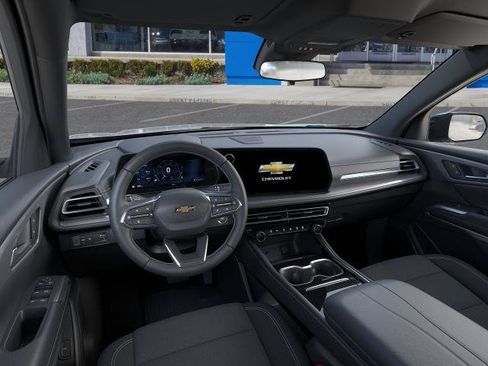New 2026 Chevrolet Traverse LT w/ LPO, Floor Liner Package FWD image 15