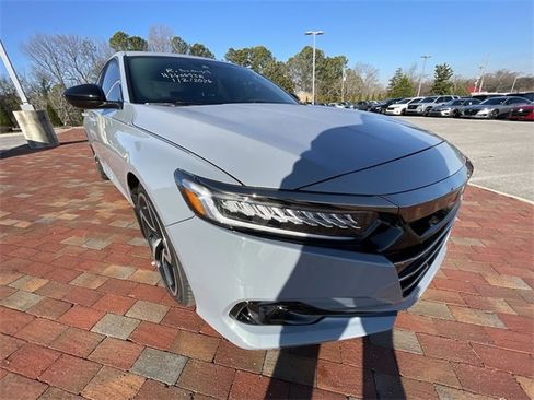 Certified 2022 Honda Accord Sport image 34