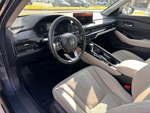 Used 2024 Honda Accord Touring image 20