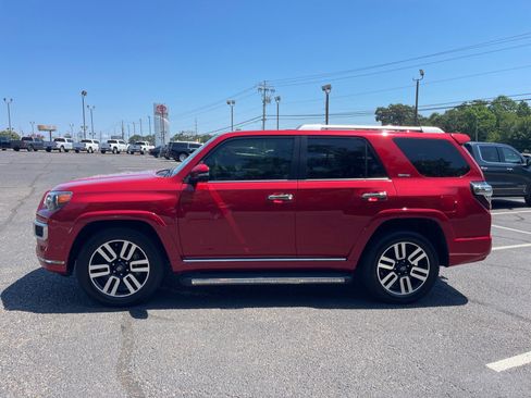 Used 2022 Toyota 4Runner Limited RWD image 13