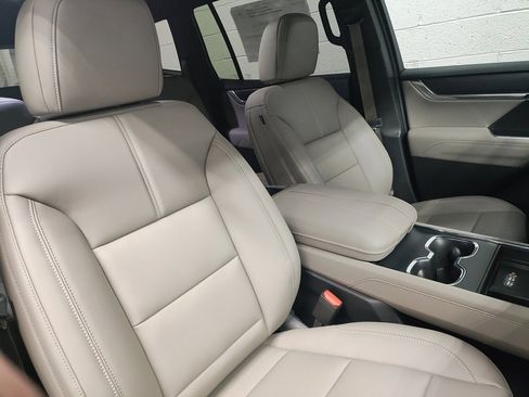 New 2026 GMC Acadia Elevation w/ Black Edition image 10