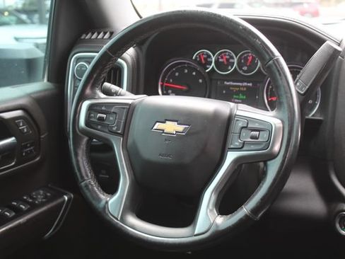 Used 2022 Chevrolet Silverado 2500 LTZ w/ LTZ Convenience Package AWD/4WD image 25