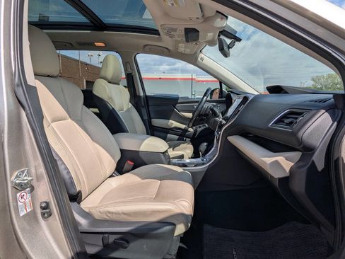 Used 2019 Subaru Ascent Limited w/ Popular Package #2 AWD/4WD image 17