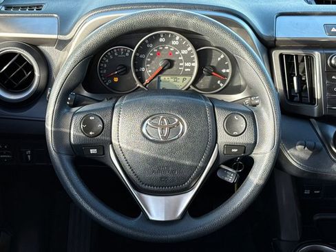 Used 2016 Toyota RAV4 LE image 15