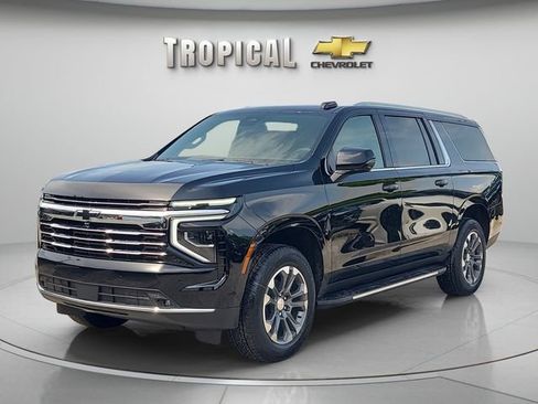 New 2026 Chevrolet Suburban LT w/ Comfort Package RWD image 1