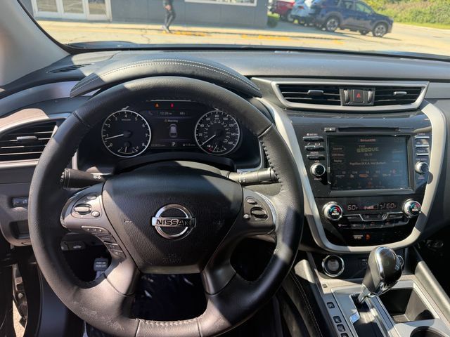 Used 2019 Nissan Murano SV AWD/4WD image 12