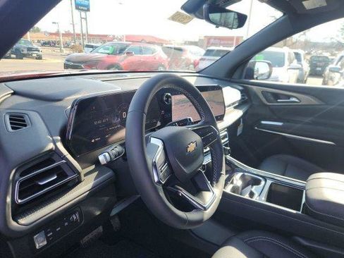 New 2026 Chevrolet Traverse LT w/ Driver Confidence Package image 9