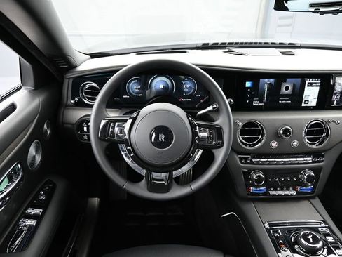New 2026 Rolls-Royce Ghost AWD/4WD image 18