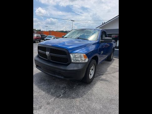 Used 2019 RAM 1500 Tradesman RWD image 6