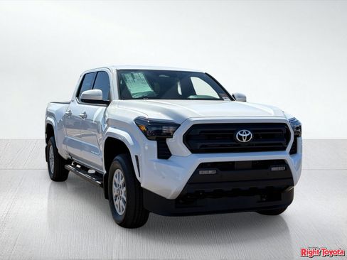New 2026 Toyota Tacoma SR5 AWD/4WD image 9