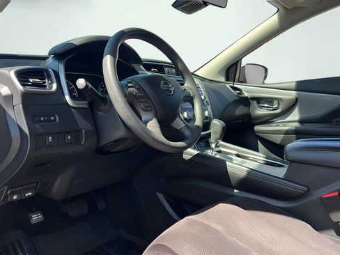 Used 2020 Nissan Murano S w/ Technology Package FWD image 2
