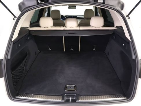 Certified 2022 Mercedes-Benz GLC 300 image 28