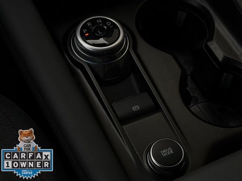 Used 2025 Ford Explorer Active RWD image 16