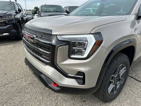 New 2026 GMC Terrain AT4 w/ Technology Package II AWD/4WD image 2