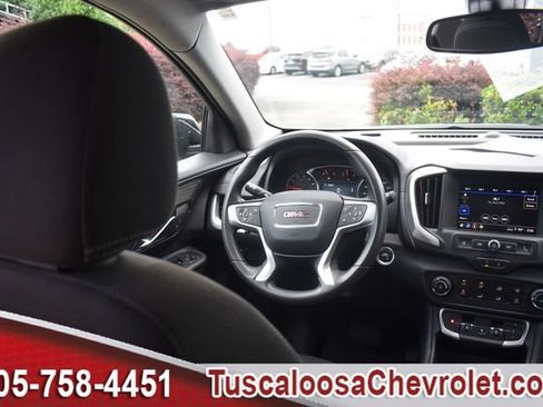 Used 2024 GMC Terrain SLE AWD/4WD image 23