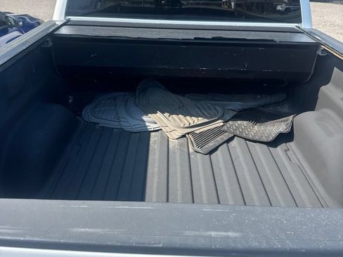 Used 2015 GMC Sierra 1500 SLT RWD image 3