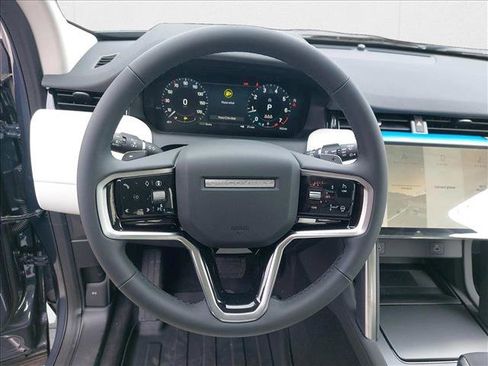 New 2025 Land Rover Discovery Sport S image 18