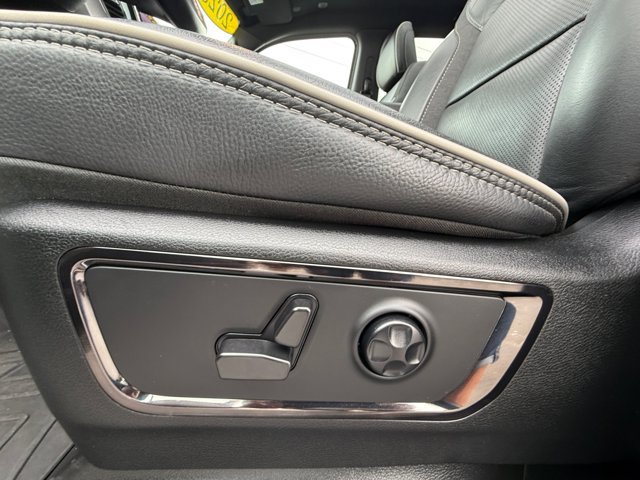 Used 2025 RAM 1500 Limited AWD/4WD image 28