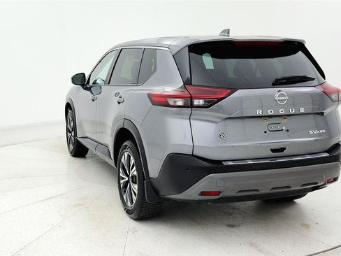 Used 2023 Nissan Rogue SV AWD/4WD image 4
