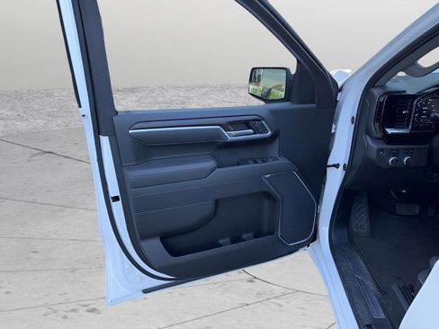 Used 2025 GMC Sierra 1500 SLT image 21