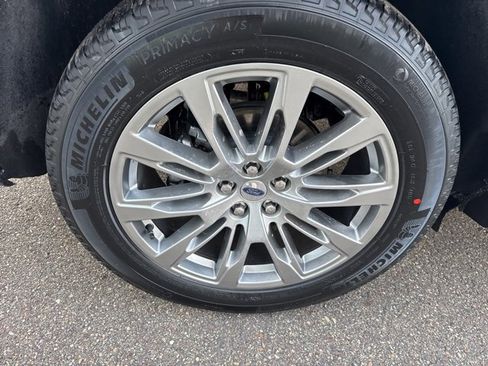 New 2026 Ford Explorer Active w/ Active Comfort Package image 12