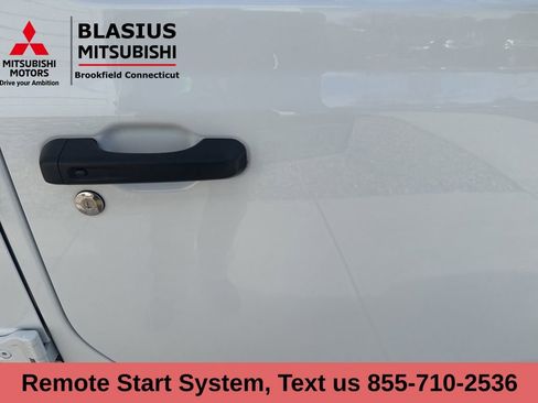 Used 2023 Jeep Wrangler Unlimited Sahara w/ Cold Weather Group image 21