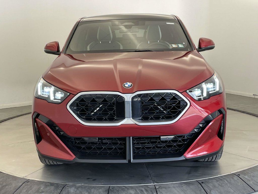 Used 2026 BMW X2 xDrive28i w/ Convenience Package AWD/4WD image 8