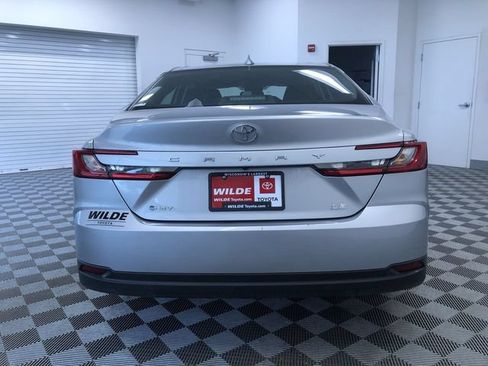 Used 2026 Toyota Camry LE FWD image 14