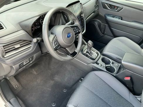 Certified 2025 Subaru Forester Premium AWD/4WD image 13