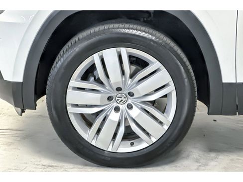 Used 2019 Volkswagen Atlas SE image 25