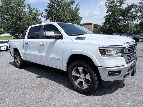 Used 2021 RAM 1500 Laramie AWD/4WD image 2