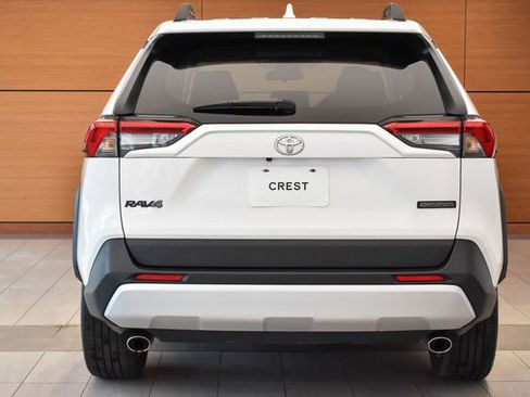 Used 2024 Toyota RAV4 Adventure AWD/4WD image 7
