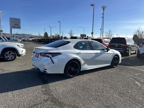 Used 2024 Toyota Camry XSE image 5