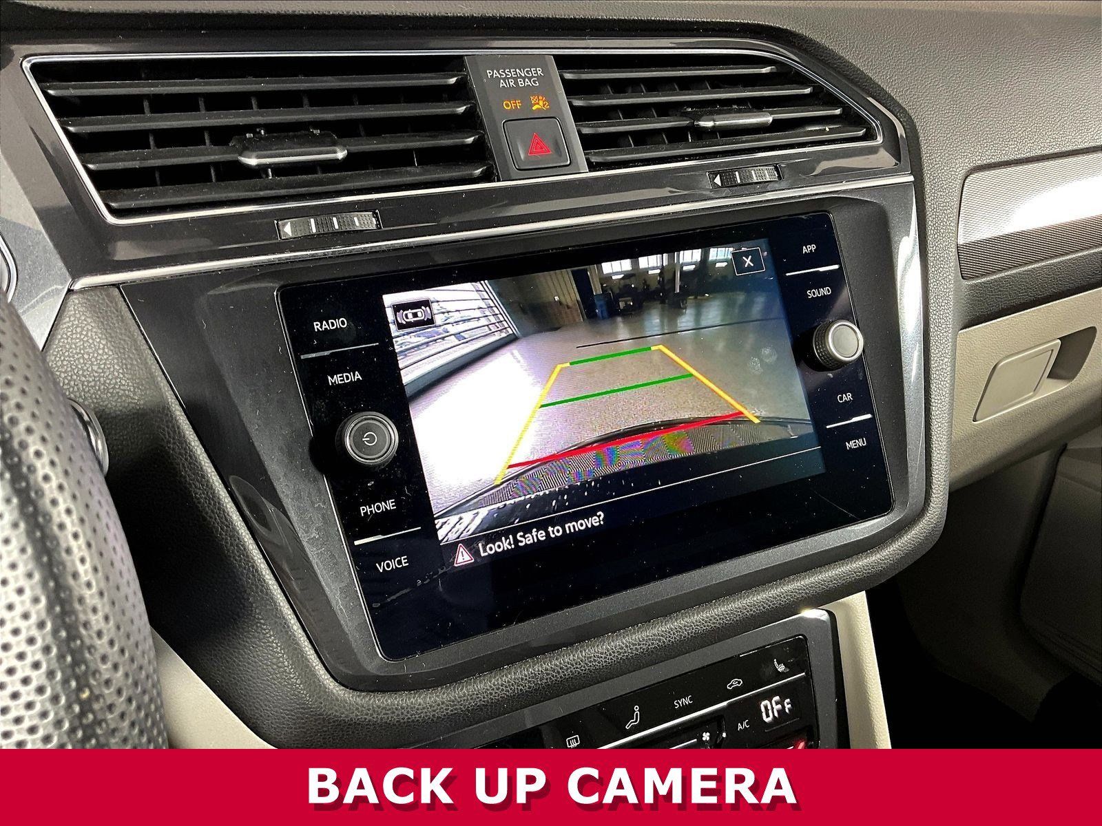 Used 2022 Volkswagen Tiguan SE R-Line AWD/4WD image 13