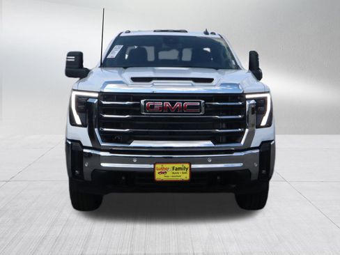 New 2025 GMC Sierra 2500 SLE w/ SLE Value Package; image 2