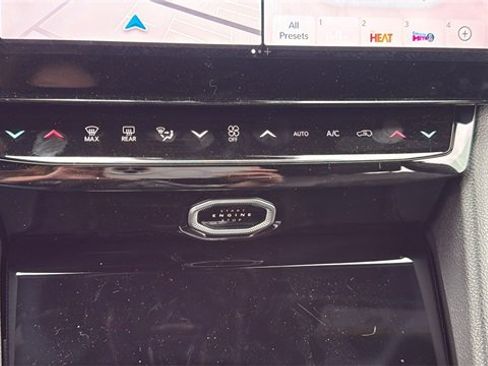 New 2026 Jeep Grand Cherokee Laredo image 20