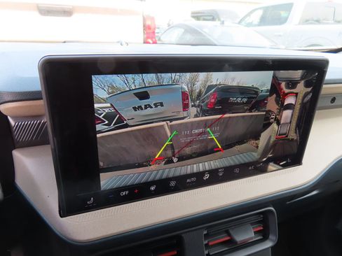 New 2026 Ford Maverick Lariat AWD/4WD image 12