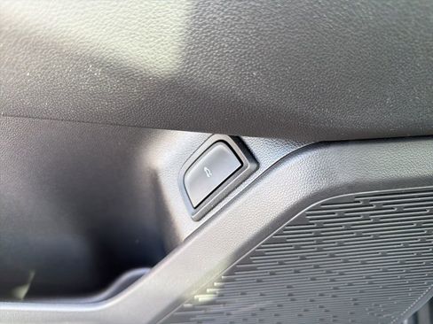 New 2026 Chevrolet Equinox LT FWD image 35