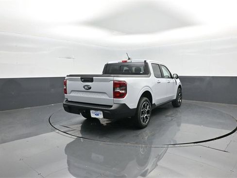 New 2025 Ford Maverick Lariat w/ 4K Tow Package image 7