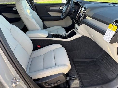 New 2026 Volvo XC40 B5 Plus w/ Protection Package Premier image 10