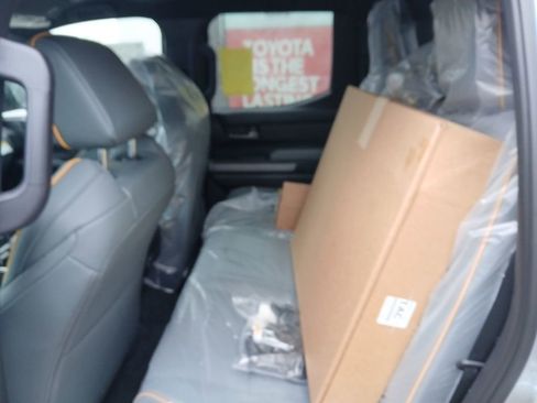 New 2025 Toyota Tacoma Trailhunter image 7