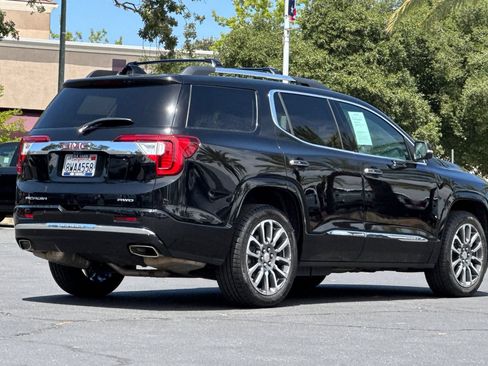 Used 2021 GMC Acadia Denali w/ Denali Ultimate Package AWD/4WD image 3