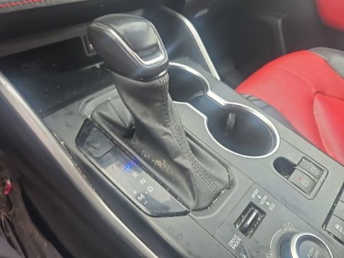 Used 2022 Toyota Highlander XSE AWD/4WD image 14