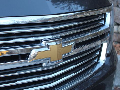Used 2018 Chevrolet Tahoe Premier image 42